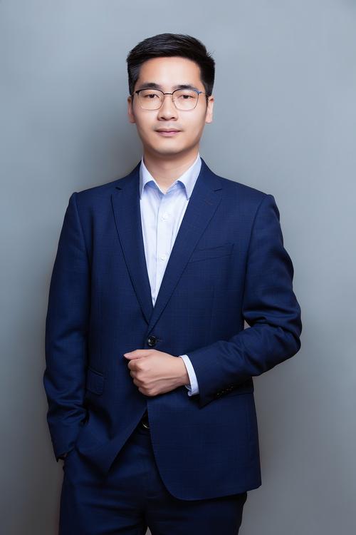 邹建军 动态图形设计负责人